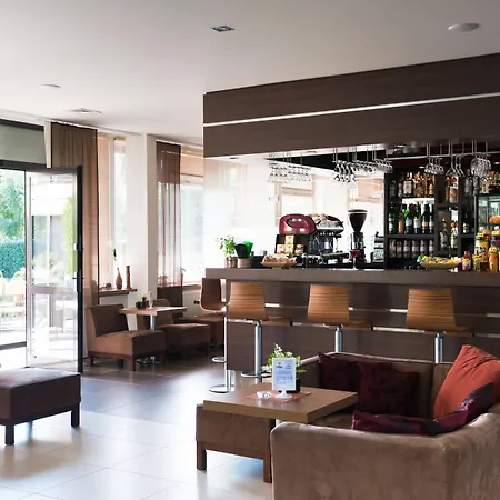 Eden Resort & Spa