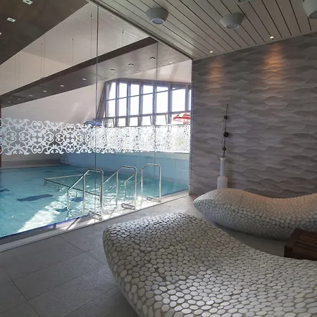 Resort Eden Resort & Spa